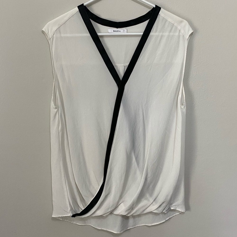 Bailey 44 Wildebeest Top in White Black 100% Silk Large